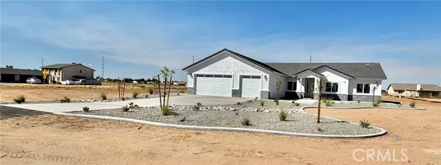 Apple Valley, CA 92308,21282 Laguna Road