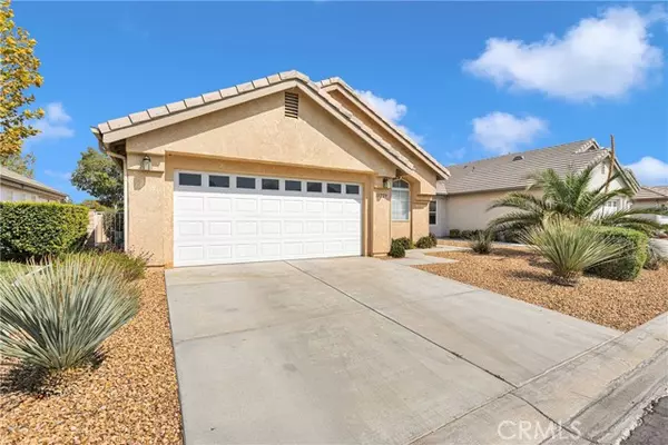 11229 Pleasant Hills Drive, Apple Valley, CA 92308