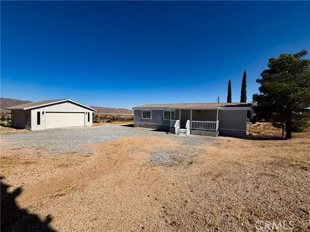 28764 Carson Street, Apple Valley, CA 92307