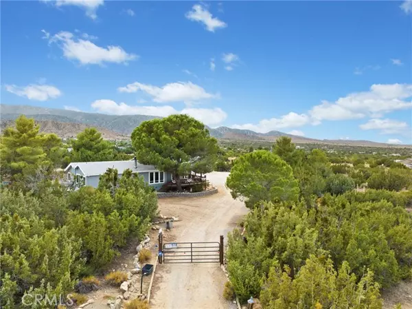 9880 Ponderosa Road, Pinon Hills, CA 92372