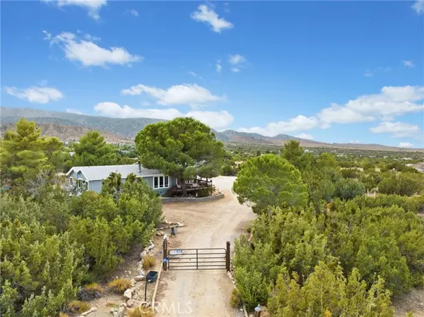 9880 Ponderosa Road, Pinon Hills, CA 92372