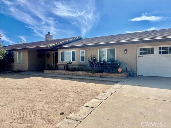 11575 Stuveling Street, Oak Hills, CA 92344