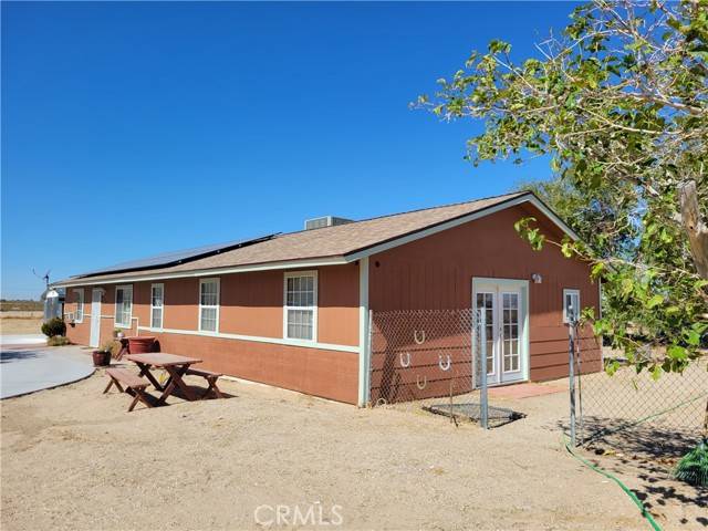 9869 Midway Avenue, Lucerne Valley, CA 92356