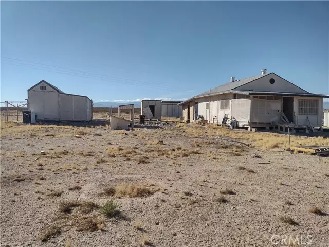 41555 Sun Rose Avenue, Lucerne Valley, CA 92356