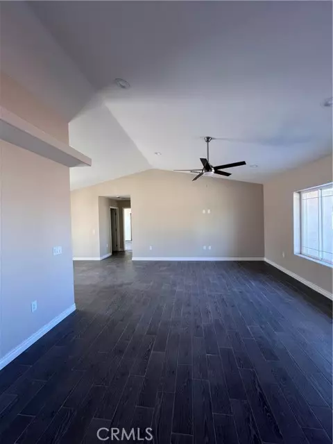 18085 Sycamore, Hesperia, CA 92340