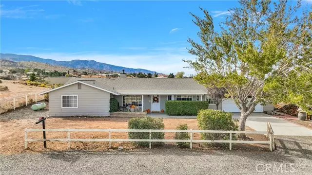 8650 Cowberry Road, Phelan, CA 92371