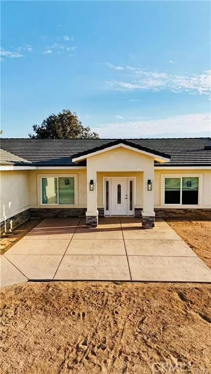 Apple Valley, CA 92308,23491 Wren Street