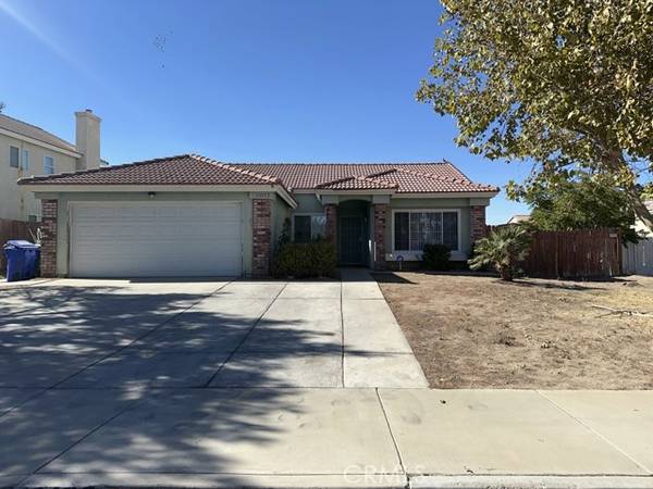 13152 Princeton Drive, Victorville, CA 92392