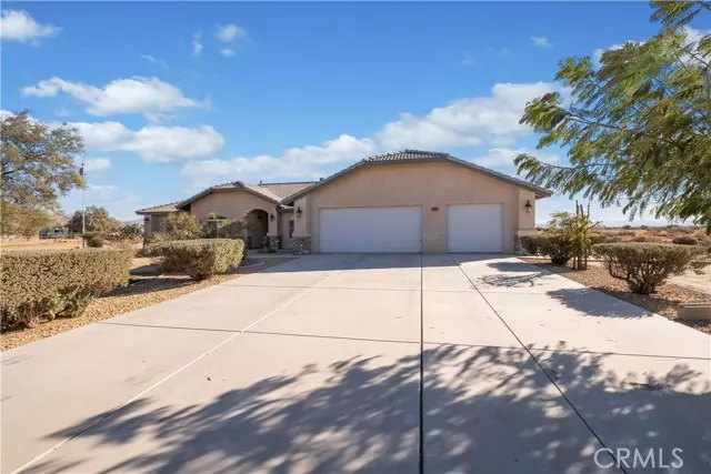 22433 South Road, Apple Valley, CA 92307