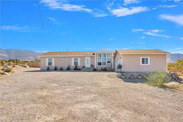 32253 Carnelian Road, Lucerne Valley, CA 92356