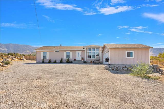 32253 Carnelian Road, Lucerne Valley, CA 92356