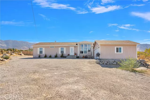 32253 Carnelian Road, Lucerne Valley, CA 92356