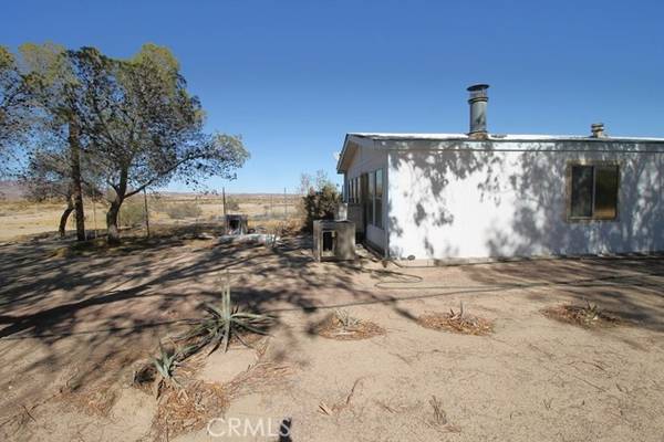 42151 Hampskin Road, Newberry Springs, CA 92365