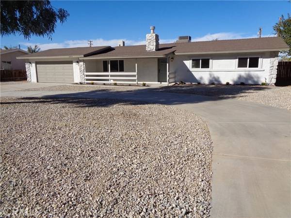 21870 Biloxi Road, Apple Valley, CA 92307