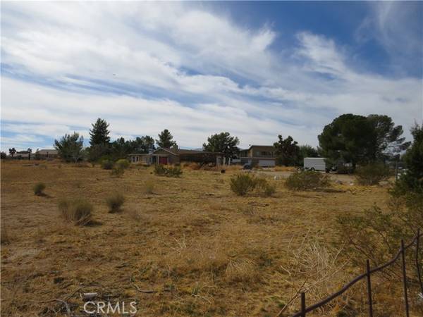 9121 4th Street, Phelan, CA 92371