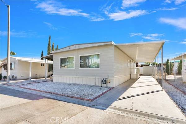 15252 Seneca #28, Victorville, CA 92392