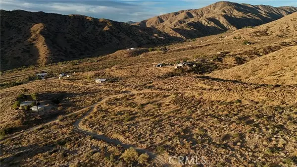 Morongo Valley, CA 92256,49680 Oskar