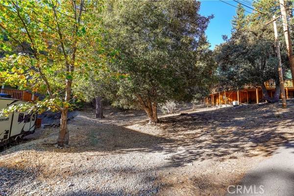 1127 Twin Lakes, Wrightwood, CA 92397