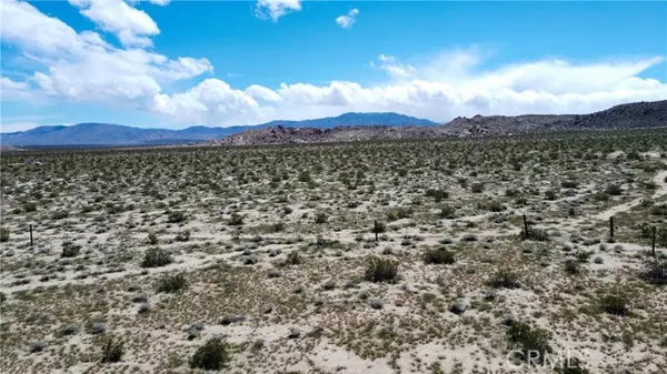 Lucerne Valley, CA 92356,710 Buckeye