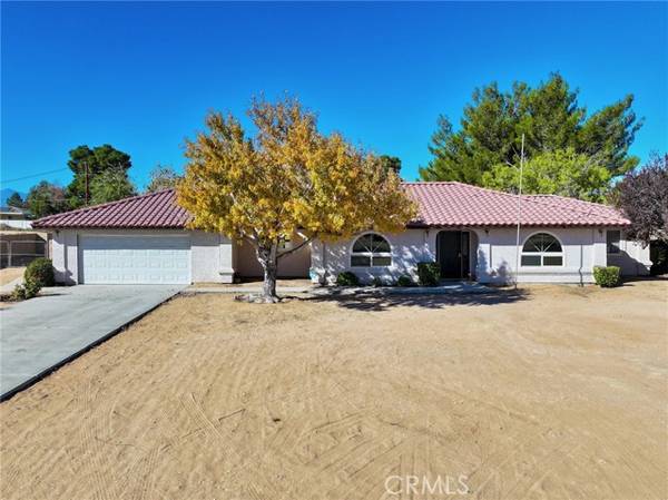 13850 Hopi Road, Apple Valley, CA 92307