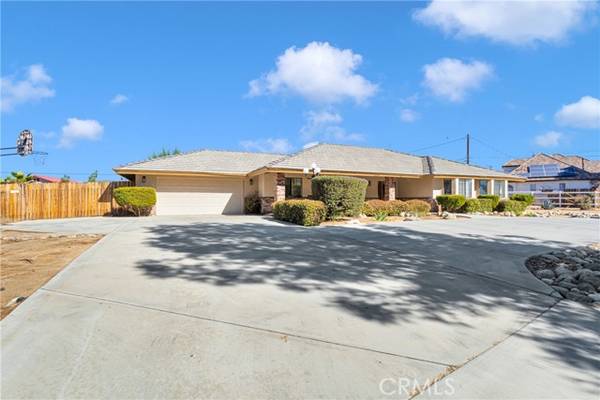 14695 Riverside Drive, Apple Valley, CA 92307