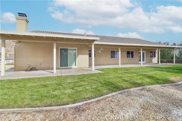 Apple Valley, CA 92307,17044 Tiama Road