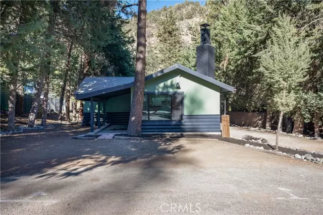 1762 State Highway 2, Wrightwood, CA 92397