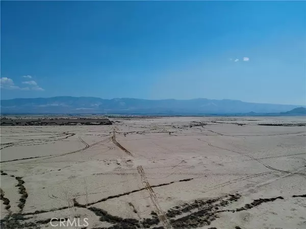 Lucerne Valley, CA 92356,0 Meridian