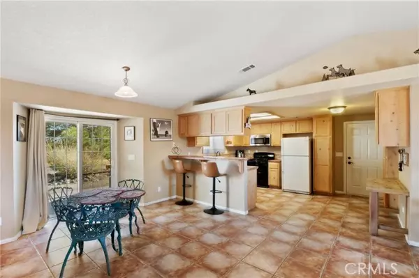 Pinon Hills, CA 92372,11323 Minero Road