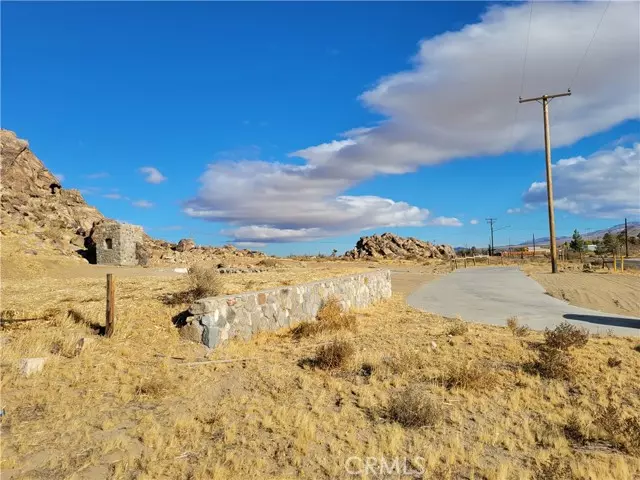 30588 Ca-18, Lucerne Valley, CA 92356