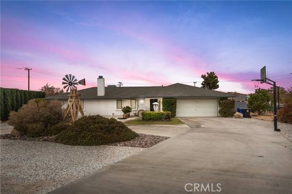 14296 Gayhead Road, Apple Valley, CA 92307