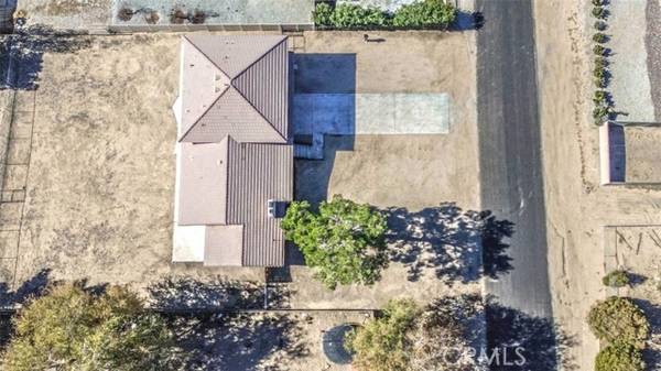 19217 Hudson Road, Apple Valley, CA 92307