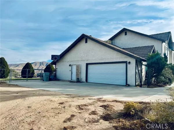 9925 Choiceana Avenue, Hesperia, CA 92345