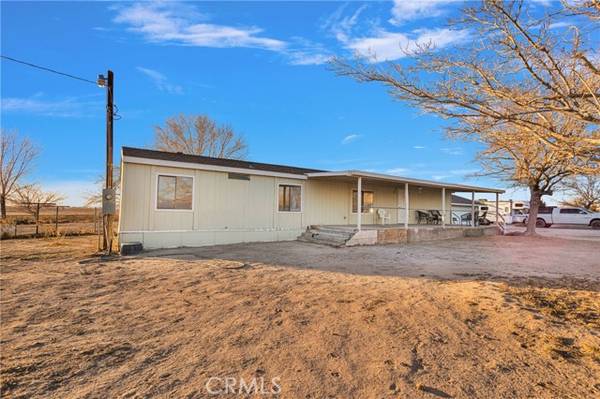 11048 Meteor Way, Lucerne Valley, CA 92356