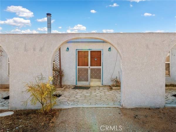 29595 Cove Road, Lucerne Valley, CA 92356