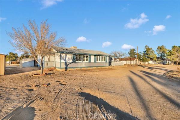 25780 Del Sol Road, Apple Valley, CA 92308