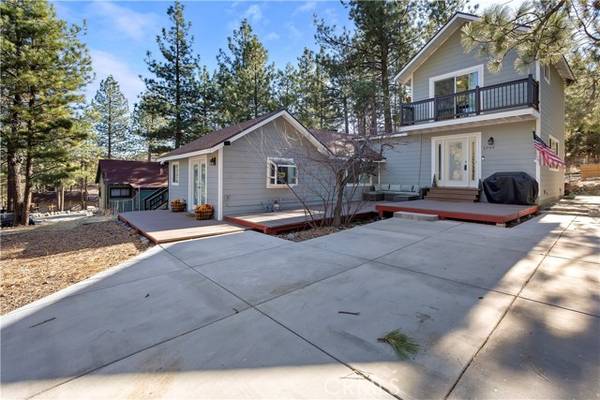 1793 Sparrow Road, Wrightwood, CA 92397