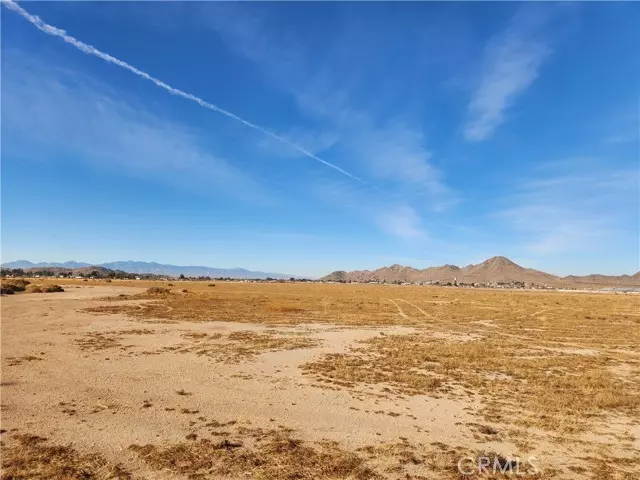 Apple Valley, CA 92307,0 Navajo