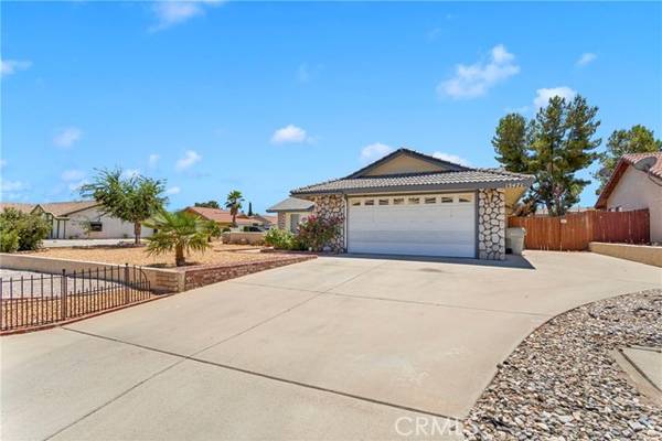 13471 Palm Street, Hesperia, CA 92344