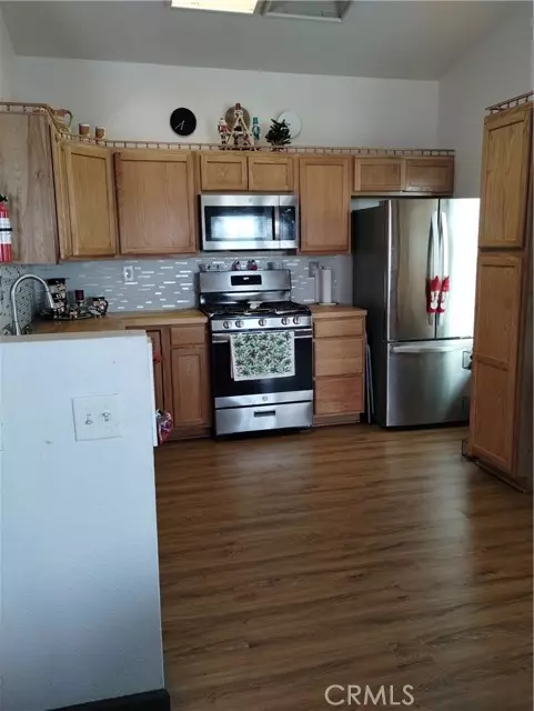 Adelanto, CA 92301,10754 Pemberton