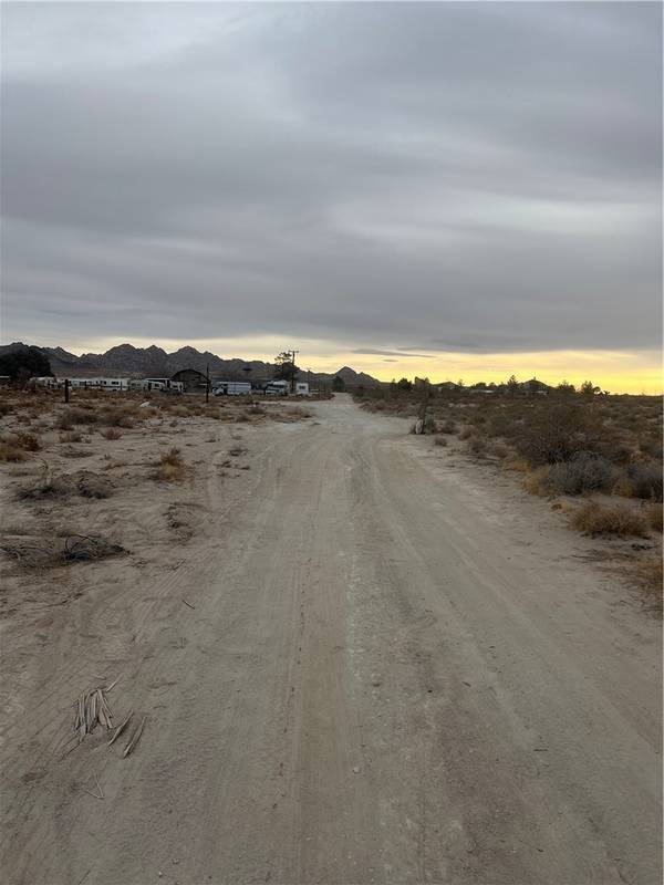 1 Rodeo, Lucerne Valley, CA 92356