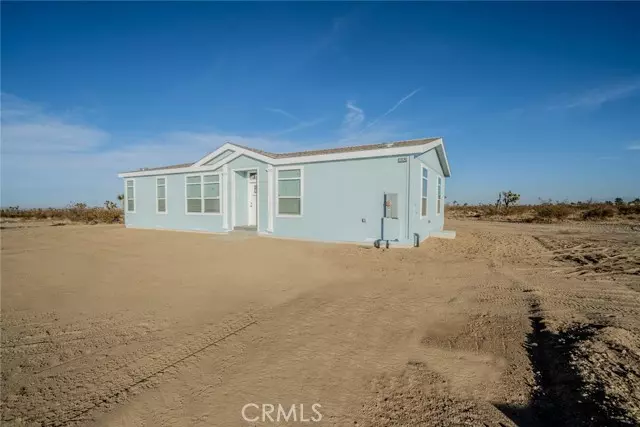 13325 Eaby Road, Phelan, CA 92371