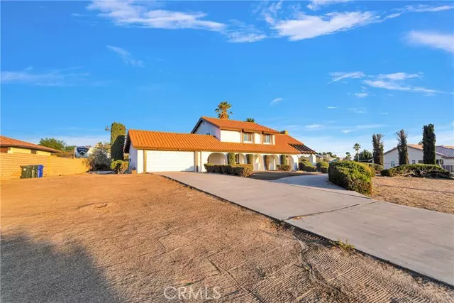 19957 Eyota Road, Apple Valley, CA 92308