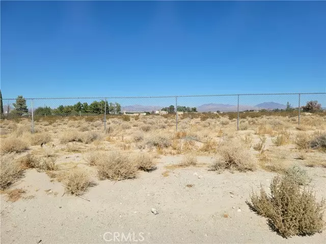 Lucerne Valley, CA 92356,0 Foothill