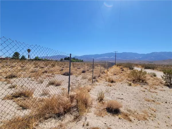 Lucerne Valley, CA 92356,0 Foothill