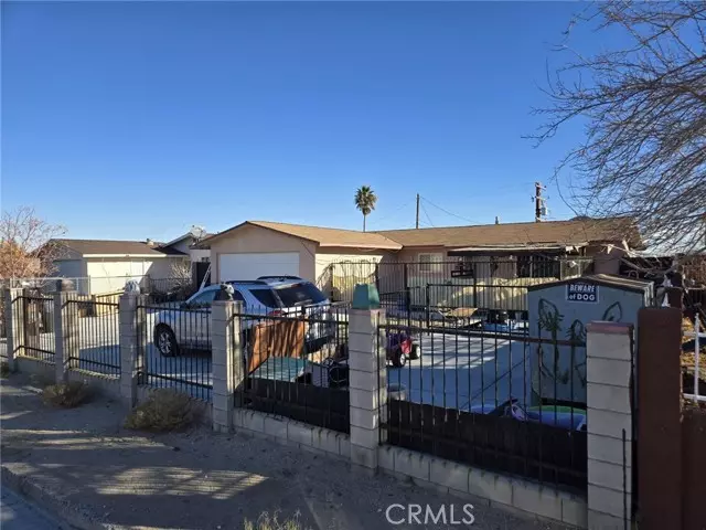 217 Plaimor Avenue, Barstow, CA 92311