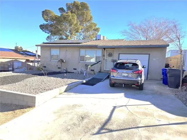 521 Lillian Drive, Barstow, CA 92311