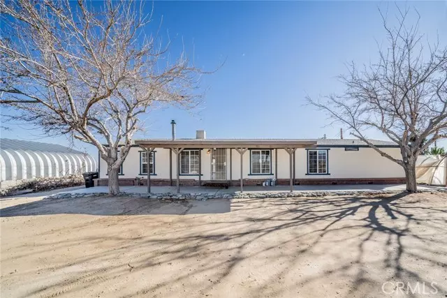 11711 Johnson Road, Phelan, CA 92371