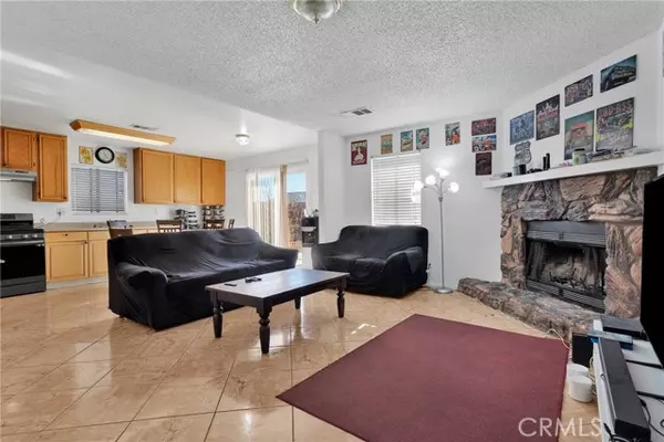 Adelanto, CA 92301,10419 Cimmeron Trail Drive