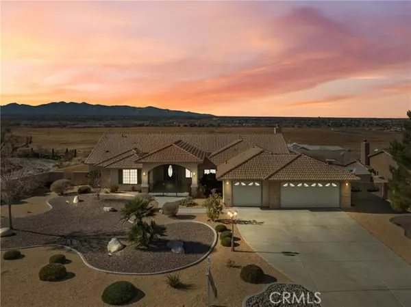 12538 Overlook Road, Apple Valley, CA 92308